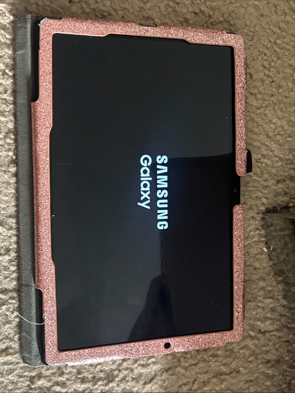 Samsung Galaxy Tablet has cracked screen